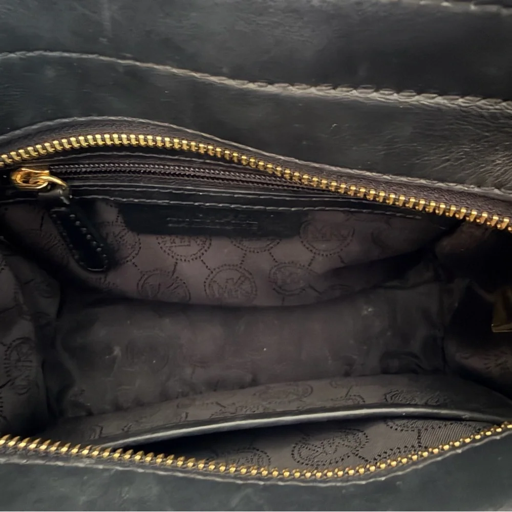 Black Leather Crossbody Michael Kors Hamilton Traveler Bag Gold Padlock Classic